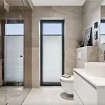 Lyngvaer Ocean - Jacuzzi & Sauna - No 25 Tatil Evi