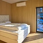 Nyaraló Lyngvaer Ocean - Jacuzzi & Sauna - No 25 *