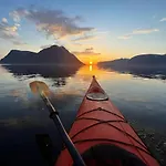 Casa de Férias Lyngvaer Ocean - Jacuzzi & Sauna - No 25