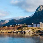 Lyngvaer Ocean - Jacuzzi & Sauna - No 25