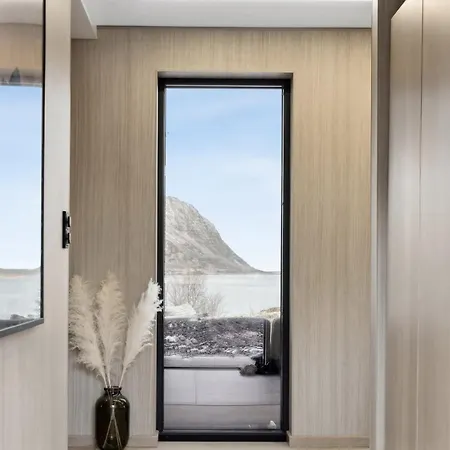 Feriehus Lyngvaer Ocean - Jacuzzi & Sauna - No 25 Kleppstad