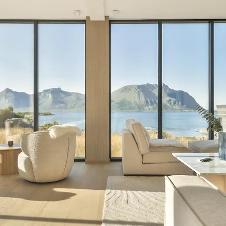 Lyngvaer Ocean - Jacuzzi & Sauna - No 25 Nyaraló *