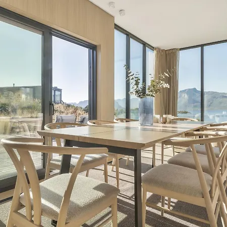 Lyngvaer Ocean - Jacuzzi & Sauna - No 25 펜션 Kleppstad